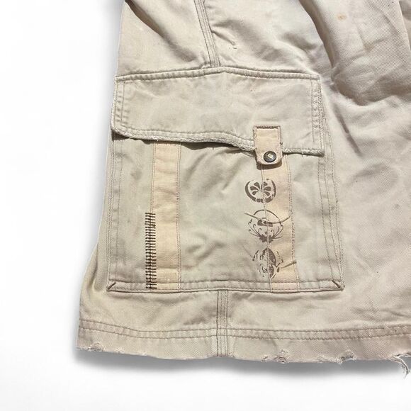 Quiksilver Distressed Cargo Shorts, Detailed w Graphics Ripped Tan Brown Sz 33 - Picture 4 of 7